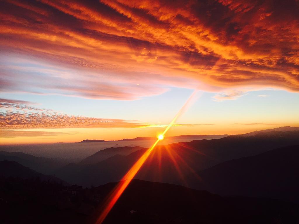 Cordillera Hostel فاريلون المظهر الخارجي الصورة